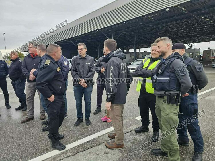 Международна спецакция се провежда на няколко гранични пункта