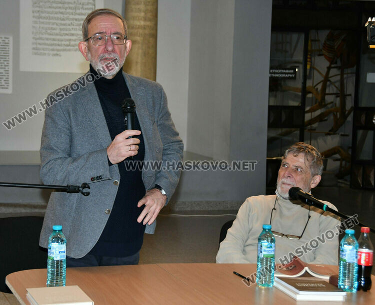 Представиха в РИМ-Хасково най-новата книга на бившия премиер Филип Димитров  