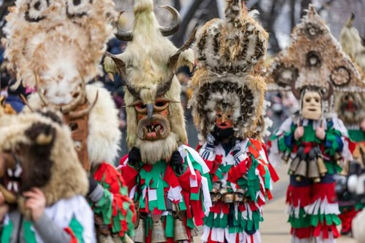 През януари 2026 година Перник отново ще бъде столицата на маскарадната култура в Европа