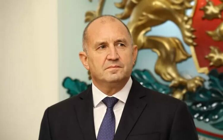 За 2 часа НС прегази ветото на Радев за „Лукойл“