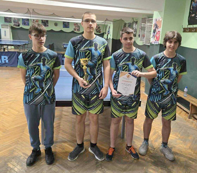 Определиха шампионите по тенис на маса на ученическите игри в Хасково