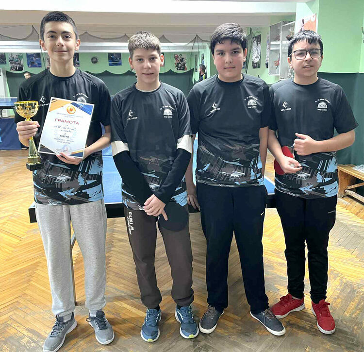 Определиха шампионите по тенис на маса на ученическите игри в Хасково