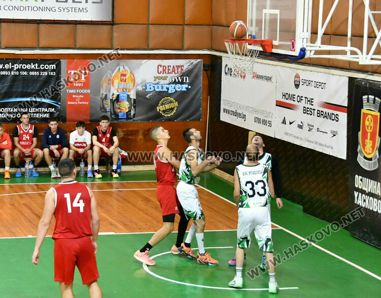 Дубълът на „Хасково“ срази гостите от „Родопа“