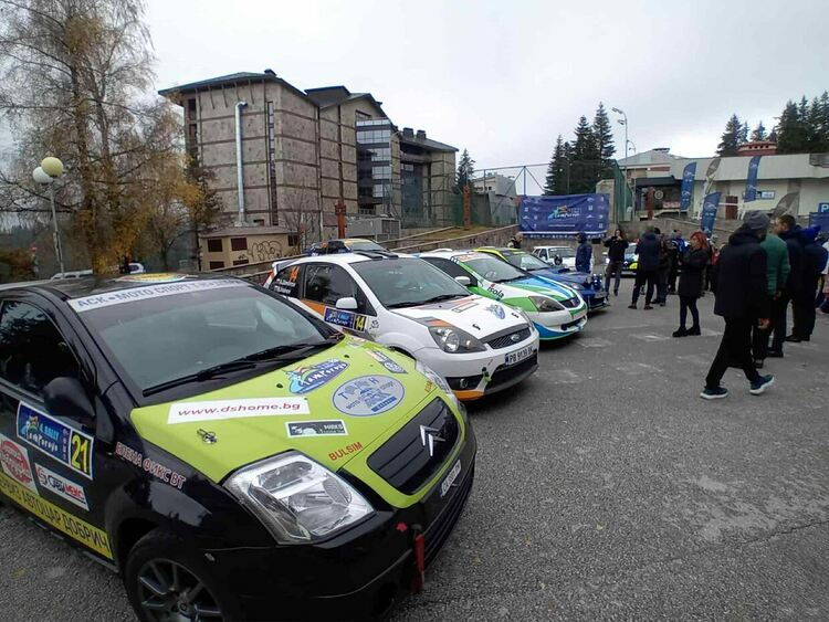 Организатори и състезатели с остра реакция за отмененото в поседия моент Рали "Пампорово"