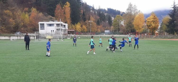 В Смолян стартират общинските ученически игри с дисциплината "Волейбол" 