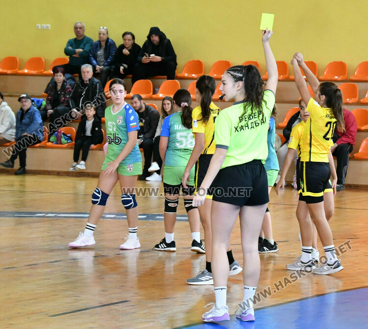 Младите надежди на хандбалния „Хасково“ с отличен старт на сезона