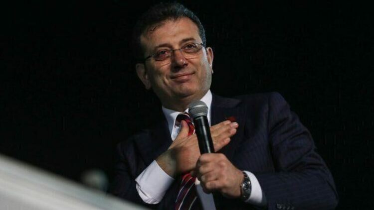 Турската прокуратура поиска над 2000 години затвор за бившия кмет на Истанбул Екрем Имамоглу