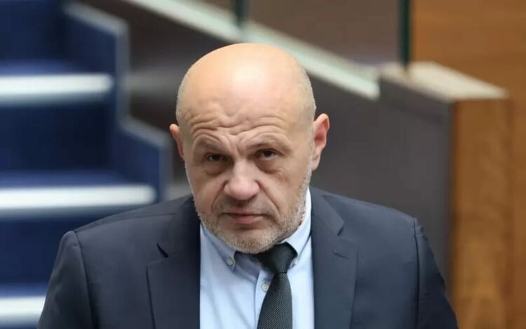 Вицепремиерът и председател на тристранката Томислав Дончев отмени заседанието й, насрочено за утре, след повторния отказ на работодателите да участват.