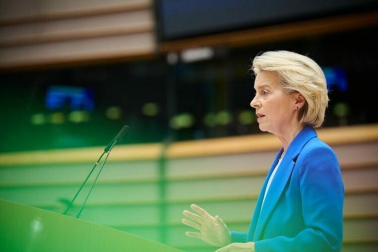 Председателят на Европейската комисия - Урсула фон дер Лайен
