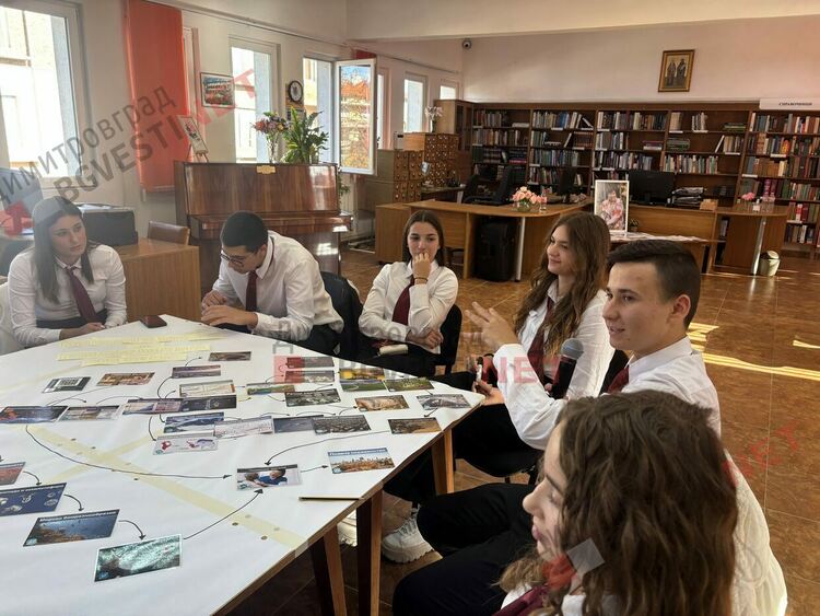 „Анонимните климатици“ са в Димитровград, разясняват темите за екология и икономия, климат и зелена енергия