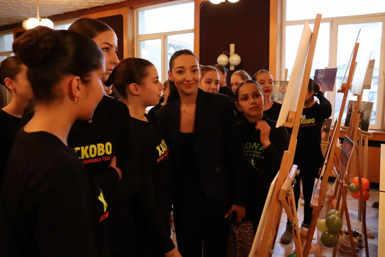 Откриха фотоизложбата „Хасково - моят вдъхновяващ град“