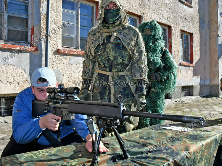 Военните формирования в Хасково и Корен с отворени врати преди Празника на сухопътните войски