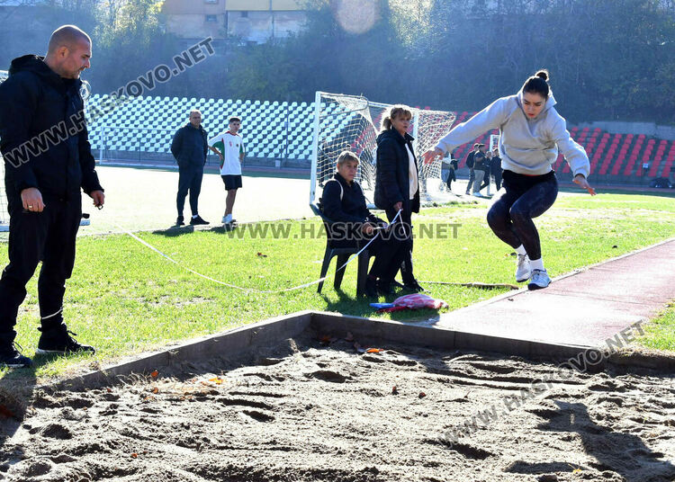„Царската“ гимназия с дубъл на ученическите игри по лека атлетика