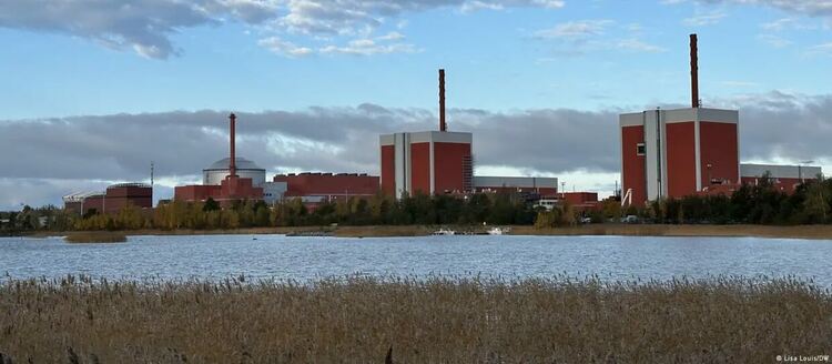 Изграждането на третия реактор в АЕЦ „Олкилуото“ бе един от факторите, помогнали на Финландия да намали вноса си на енергия от Русия практически до нула