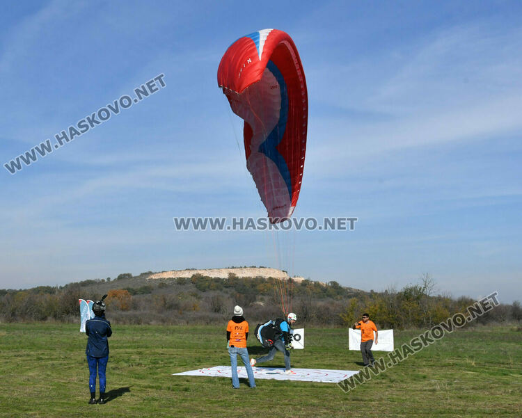 Международно състезание по парапланеризъм се проведе на летище „Узунджово“