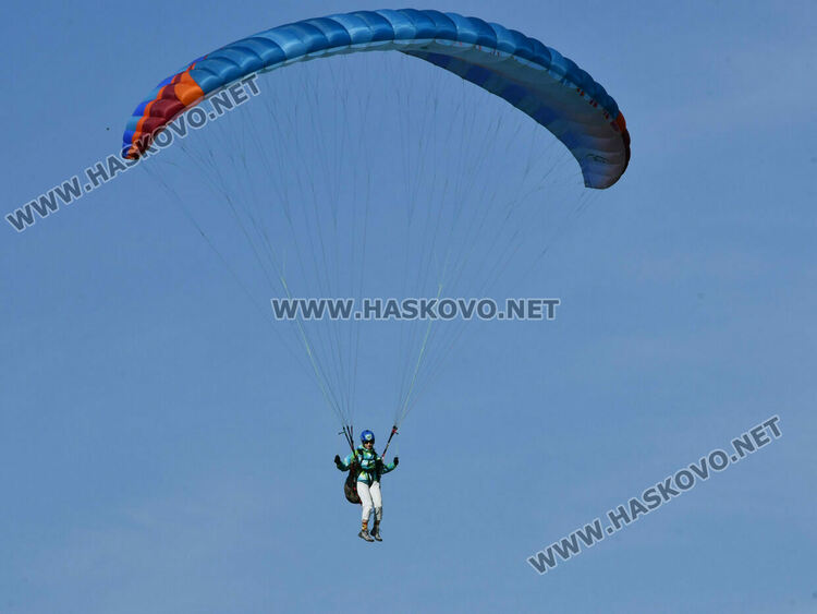 Международно състезание по парапланеризъм се проведе на летище „Узунджово“