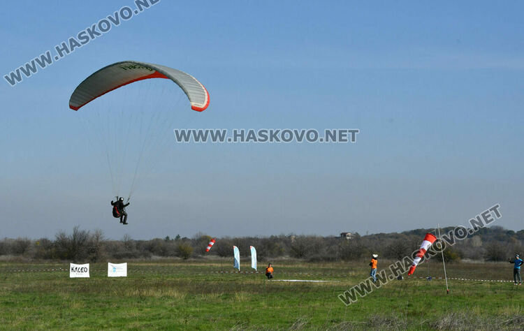 Международно състезание по парапланеризъм се проведе на летище „Узунджово“