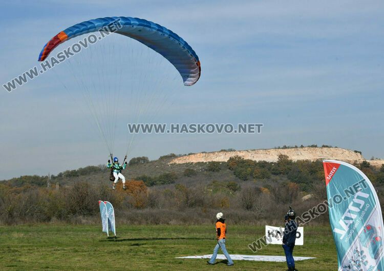 Международно състезание по парапланеризъм се проведе на летище „Узунджово“