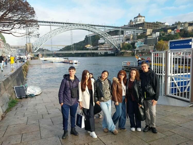 Ученици и учители от СУ „Св. св. Кирил и Методий“ – Смолян участваха в международна мобилност в Португалия