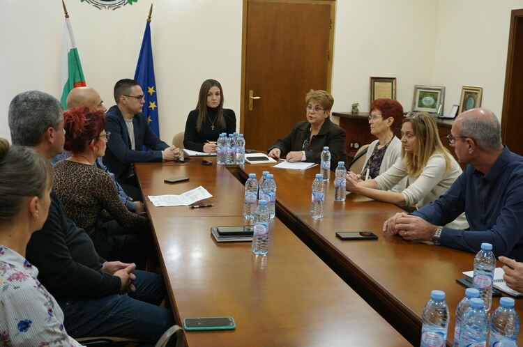 Общините в Хасковско ще изготвят графици за почистване на незаконни сметища 