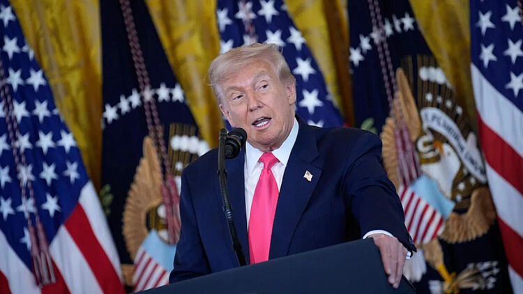 Доналд Тръмп подкрепя разсекретяването на файловете на Епстийн