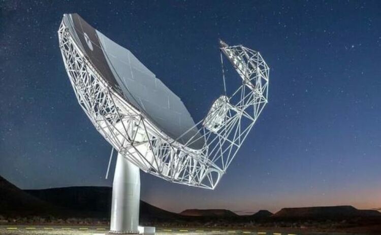 Радиотелескоп Meerkat Южна Африка, 