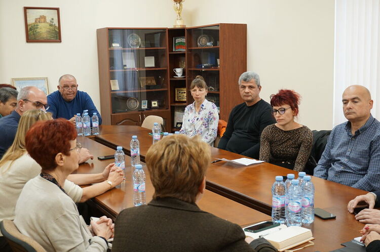 Общините в Хасковско ще изготвят графици за почистване на незаконни сметища 