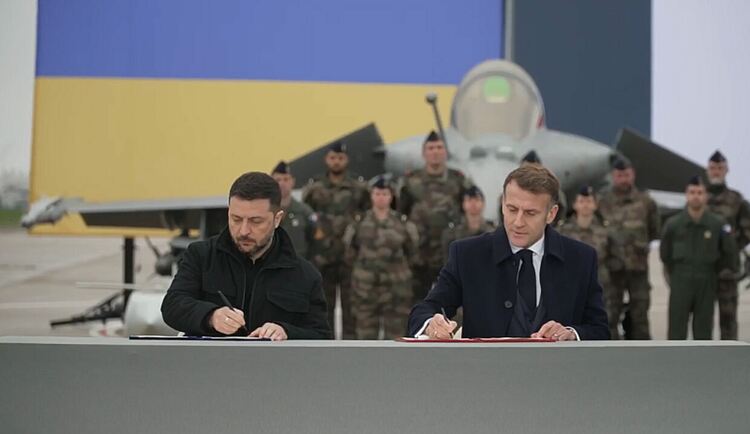Украйна и Франция с исторически пакт: Изтребители „Рафал“ и ракети SAMP/T за Киев