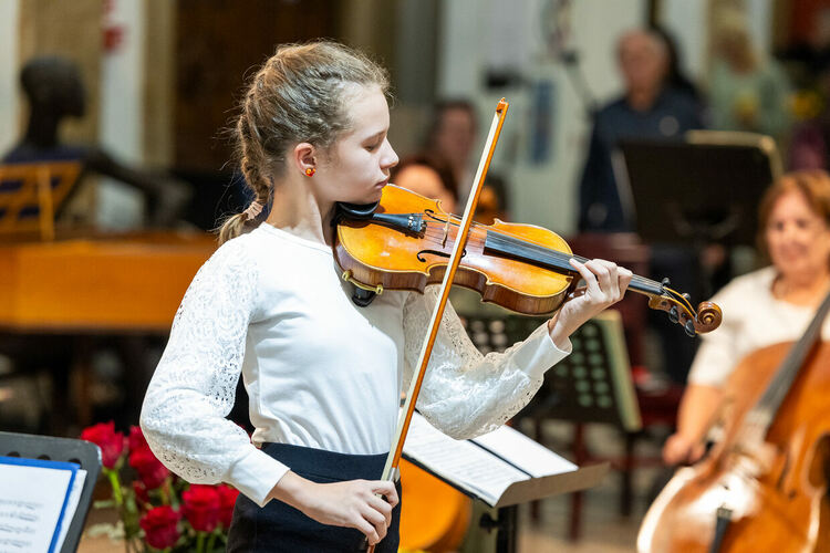 Камерен оркестър „Орфей“ отпразнува своя 50-годишен юбилей