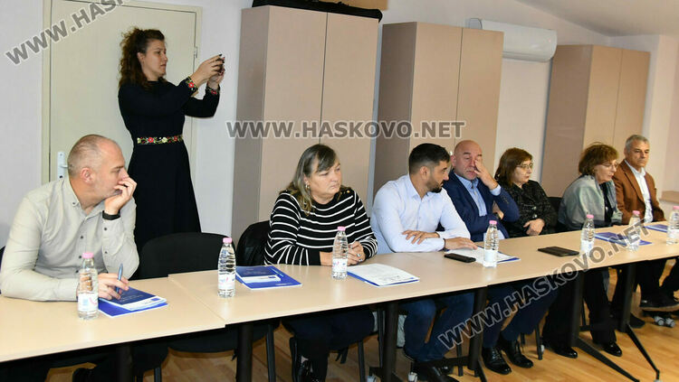 Индустриалци: До 10 години светът няма да е същият заради квантовите компютри, бизнесът и образованието също