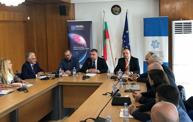 Смолян стана домакин на ключов форум за бъдещето на технологичните индустрии в региона