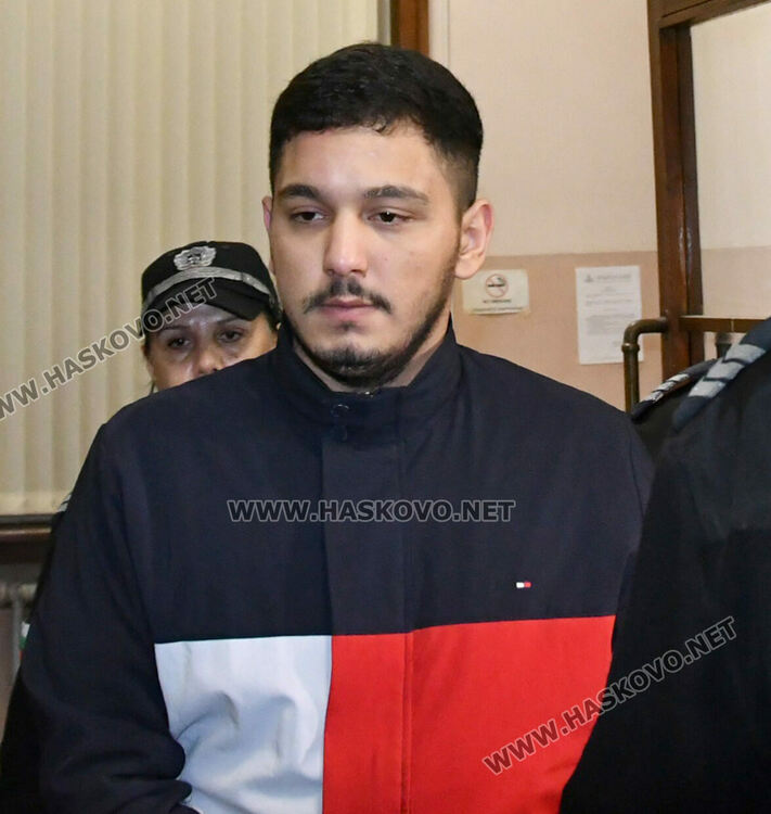 Фуркан Баджак остава в ареста за контрабанда на оръжия, влязъл нелегално в Хасковско