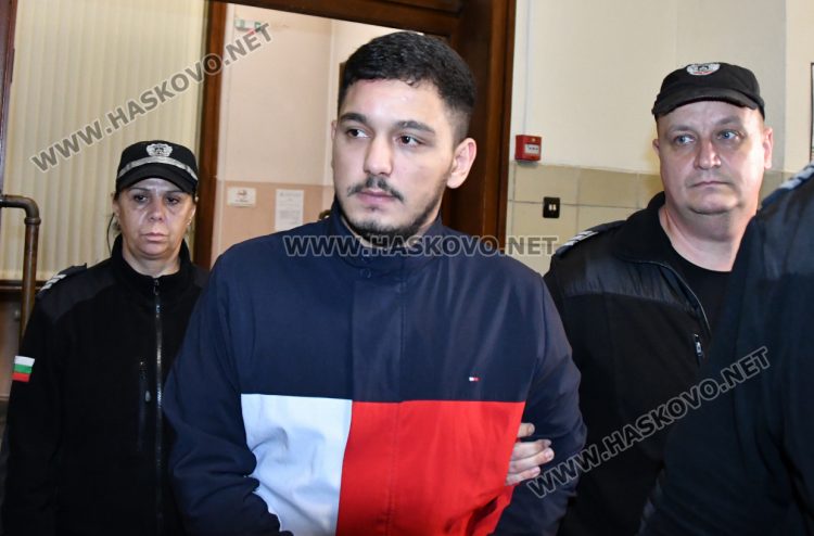 Фуркан Баджак