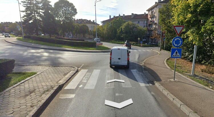 Затварят участък от кръговото на входа на Димитровград, част от пътя Стара Загора – Хасково