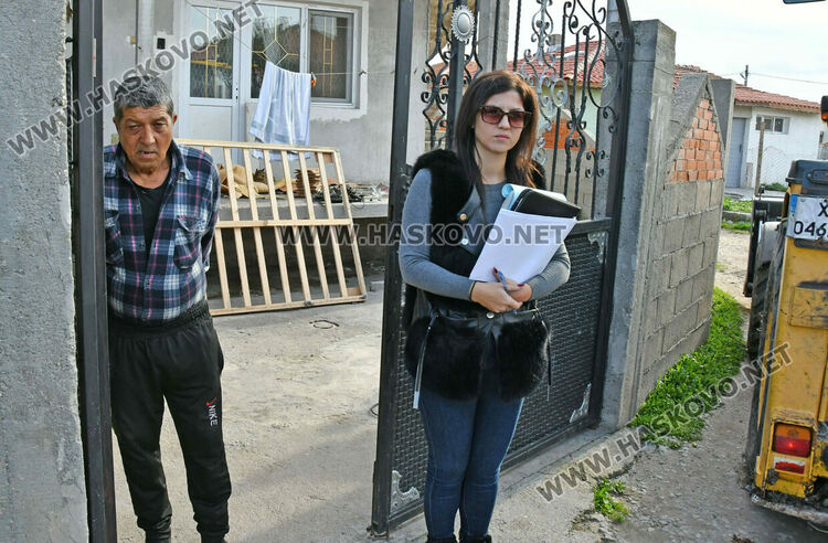 ВиК-Хасково прекъсва водата на длъжници в „Република“, „бедните“ искат помощ от държавата