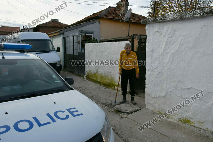 ВиК-Хасково прекъсва водата на длъжници в „Република“, „бедните“ искат помощ от държавата