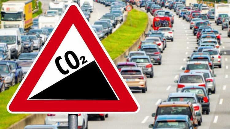 Има надежда, ЕС (може би) ще се вразуми, оставя ДВГ в продажба и след 2035 г.