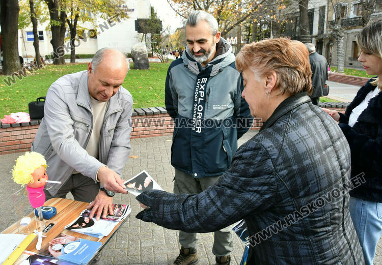 Организираха безплатни изследвания в Хасково в Международния ден без тютюнопушене