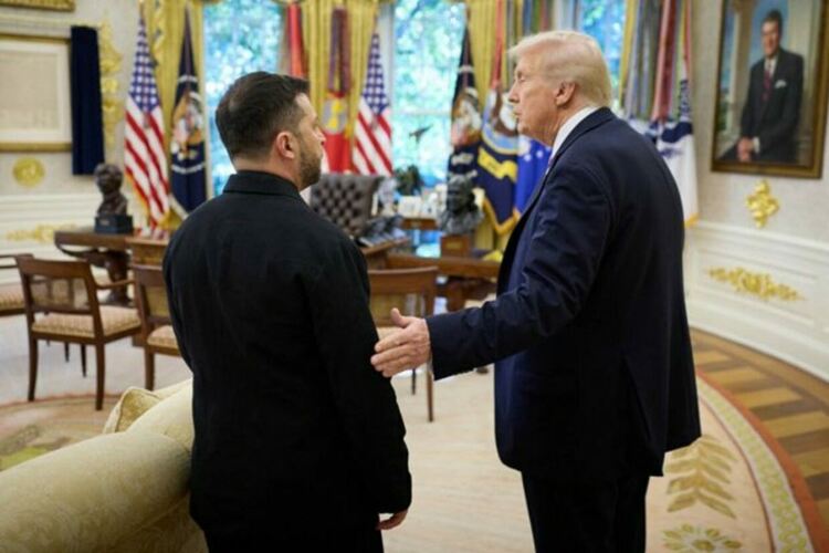Доналд Тръмп и Володимир Зеленски