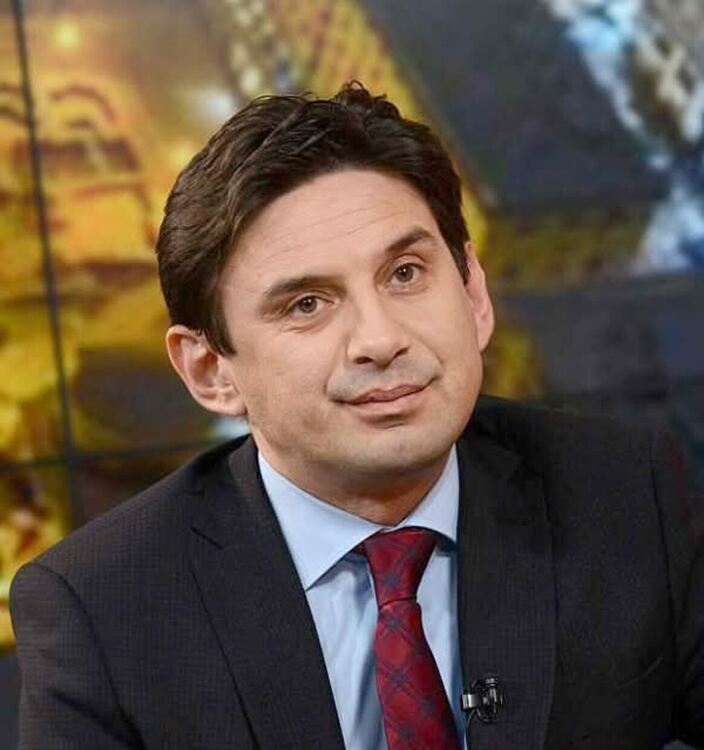 Петима кметове от Смолянско даряват заплатите си за коледни добавки на пенсионери