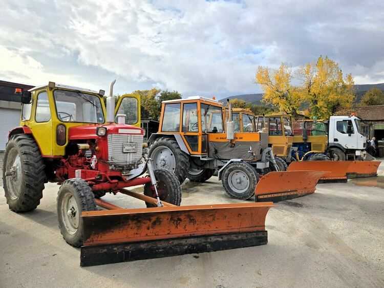 Снегопочистващата техника на община Асеновград е в готовност