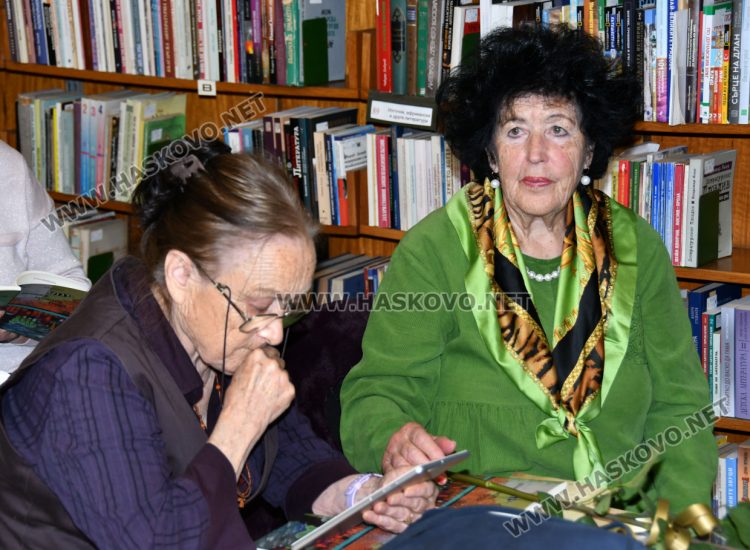 Поетесата Ели Видева празнува своя 70-ти рожден ден с премиера на новата си книга