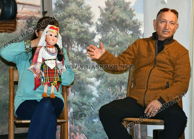 Театър „Дани и Деси“ празнува 30 години на сцена 