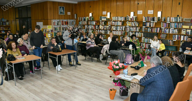 Поетесата Ели Видева празнува своя 70-ти рожден ден с премиера на новата си книга