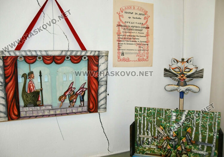 Театър „Дани и Деси“ празнува 30 години на сцена 