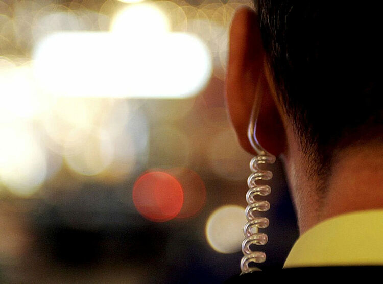 Българските шпиони във Великобритания – в мрежа за пране на милиарди долари