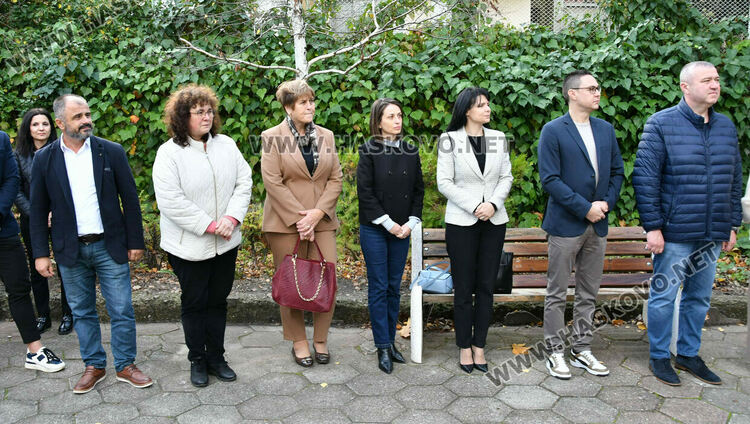 Със символична първа копка започна обновяването на ДГ 1 „Ян Бибиян“ в Хасково