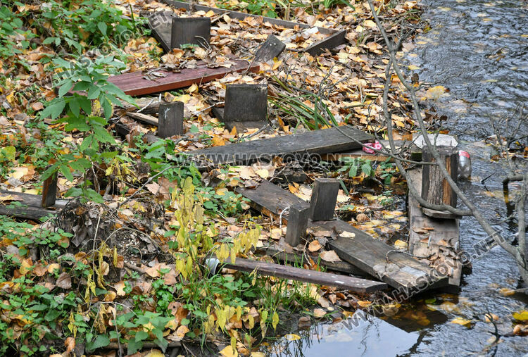 Възстановиха потрошена беседка в хасковски парк