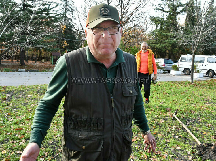 Ротарианската гора на Кенана порасна с 47 дъба