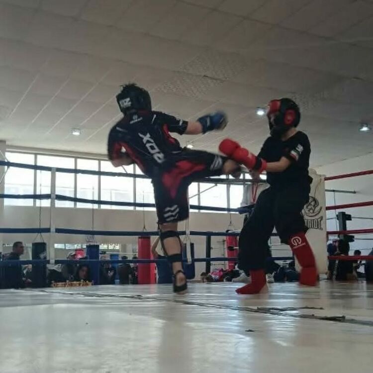 Бойните "Комбат Спорт" трети в турнир по кикбокс